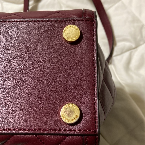 Like new  Michael Kors Selma bag for the fall beautiful quilted bag - Picture 10 of 16